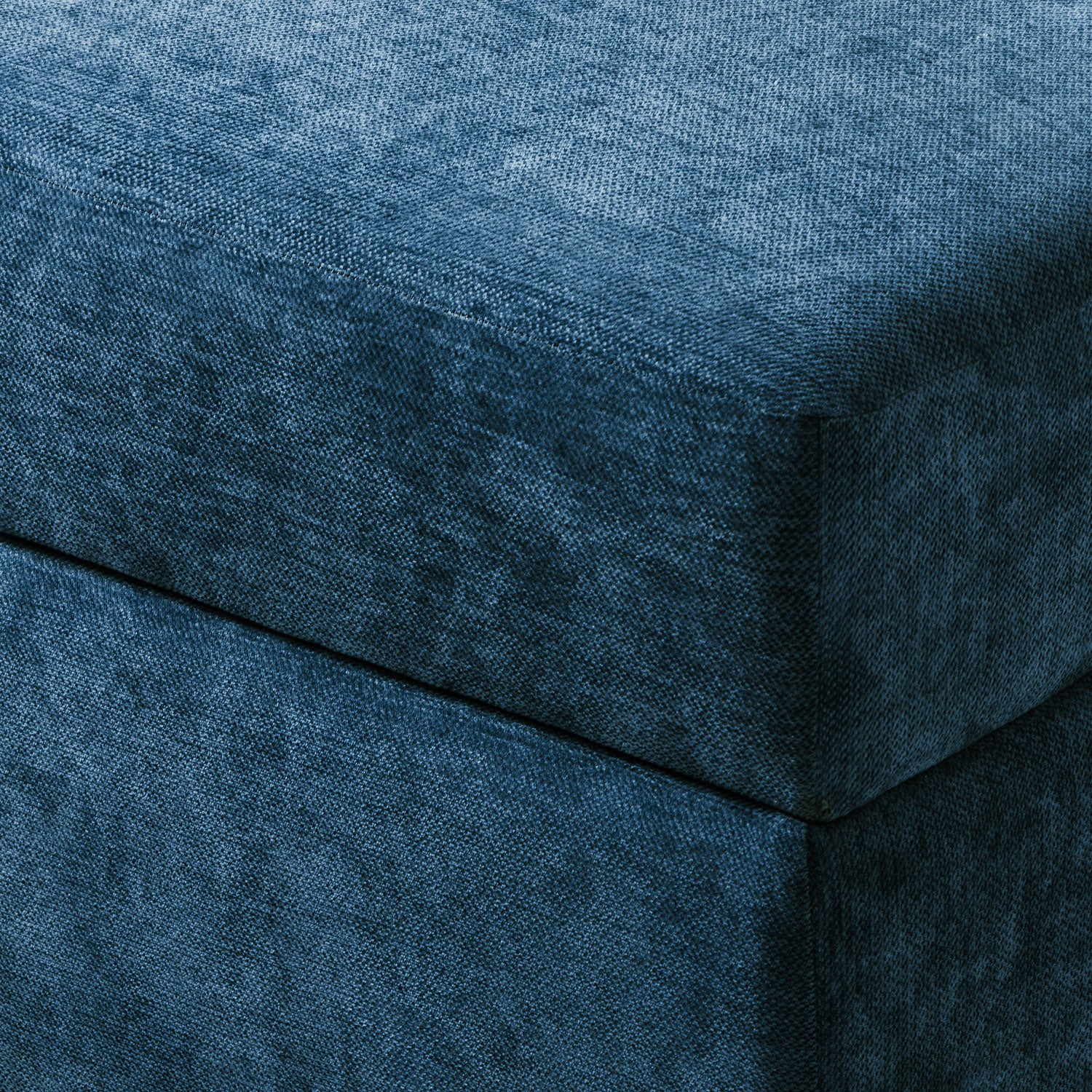 Puff Baúl Oklam Chenille Koi Indigo - Image 3